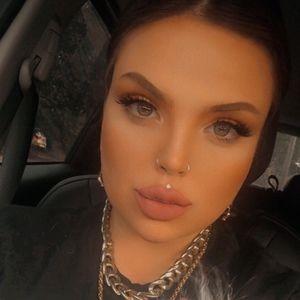 Meet your Posher, Rachael